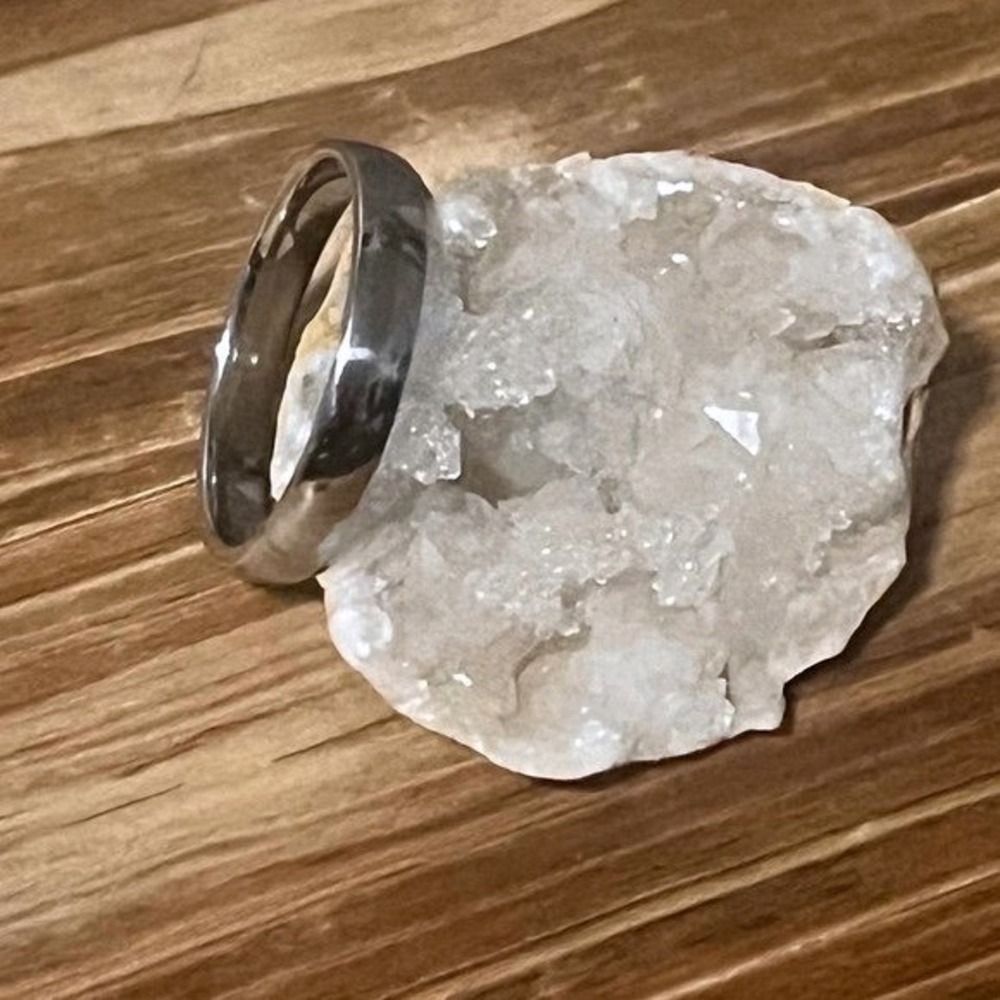 New Sterling Silver Band Ring -Classic Polished Finish-Unisex-4mm Width -Size 13